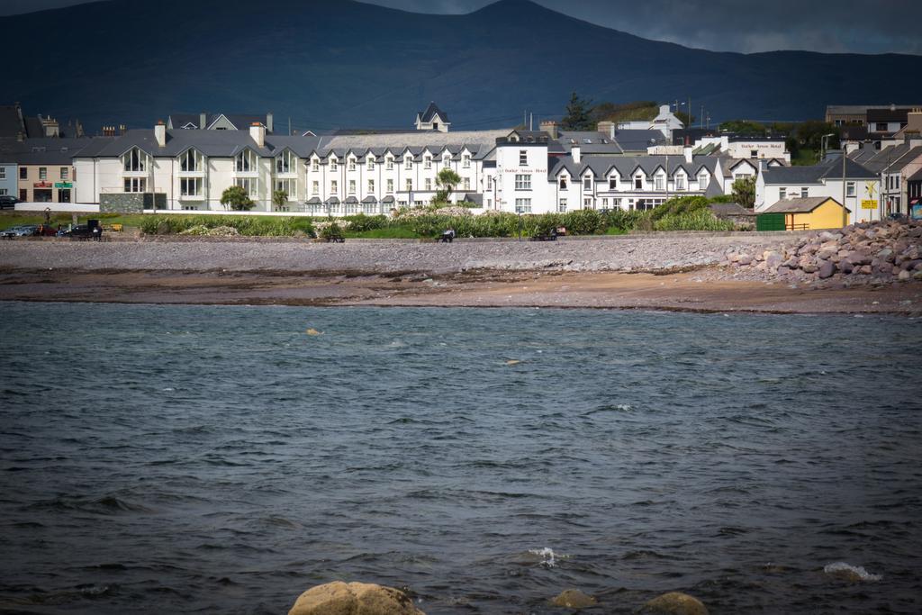 Butler Arms Hotel Waterville Exterior photo