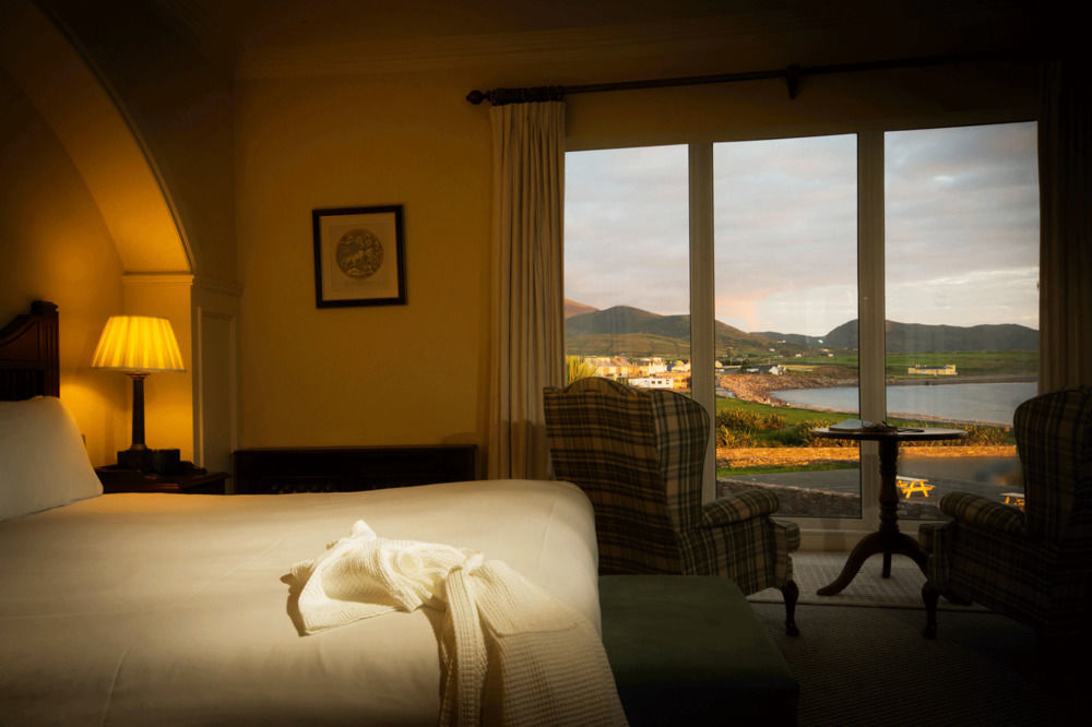 Butler Arms Hotel Waterville Exterior photo